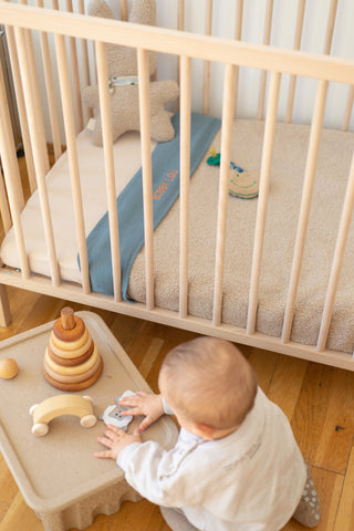 ESSENTIALS: FIRST BABY BED