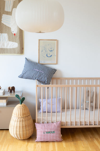 kussens voor in kinderkamer met ruitjes