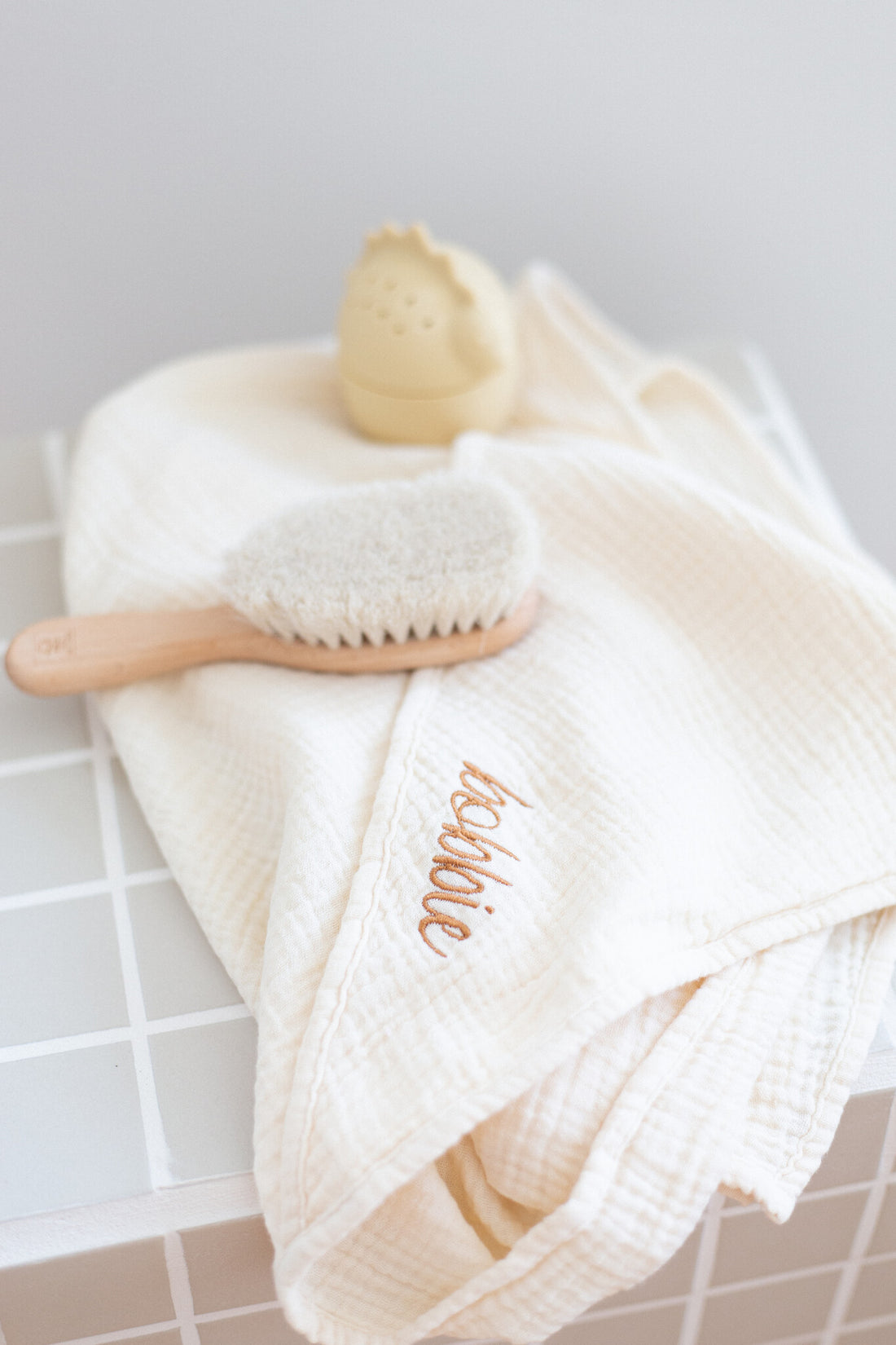 BATH TOWEL - COSY WHITE