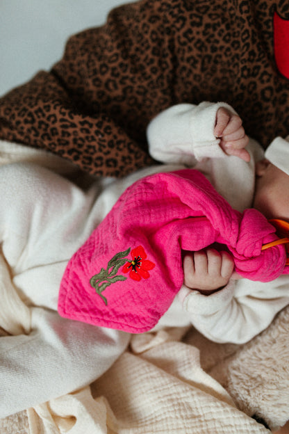 roze speendoek voor aan speen van baby