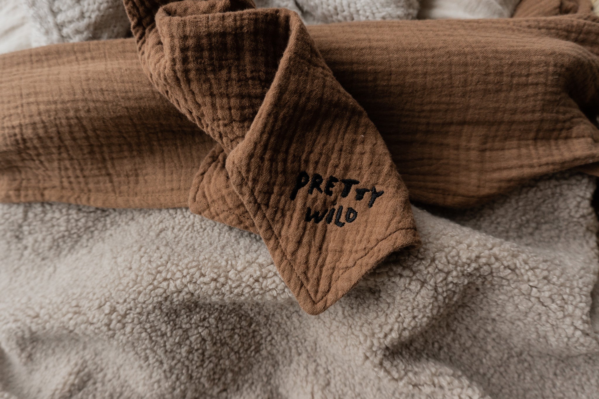 PETIT TOWEL - BETTER BROWNIE