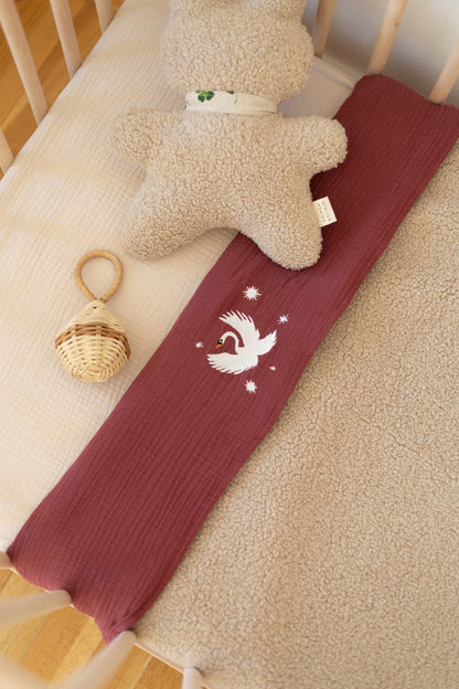 FLAT SHEET COT - BURGUNDY BOO