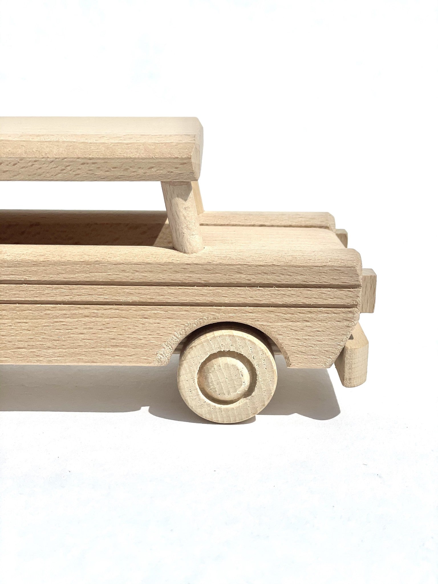 WOODEN TOY - LIMO