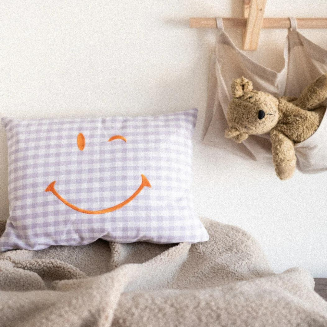 CUSHION: CHECK YOUR SMILE