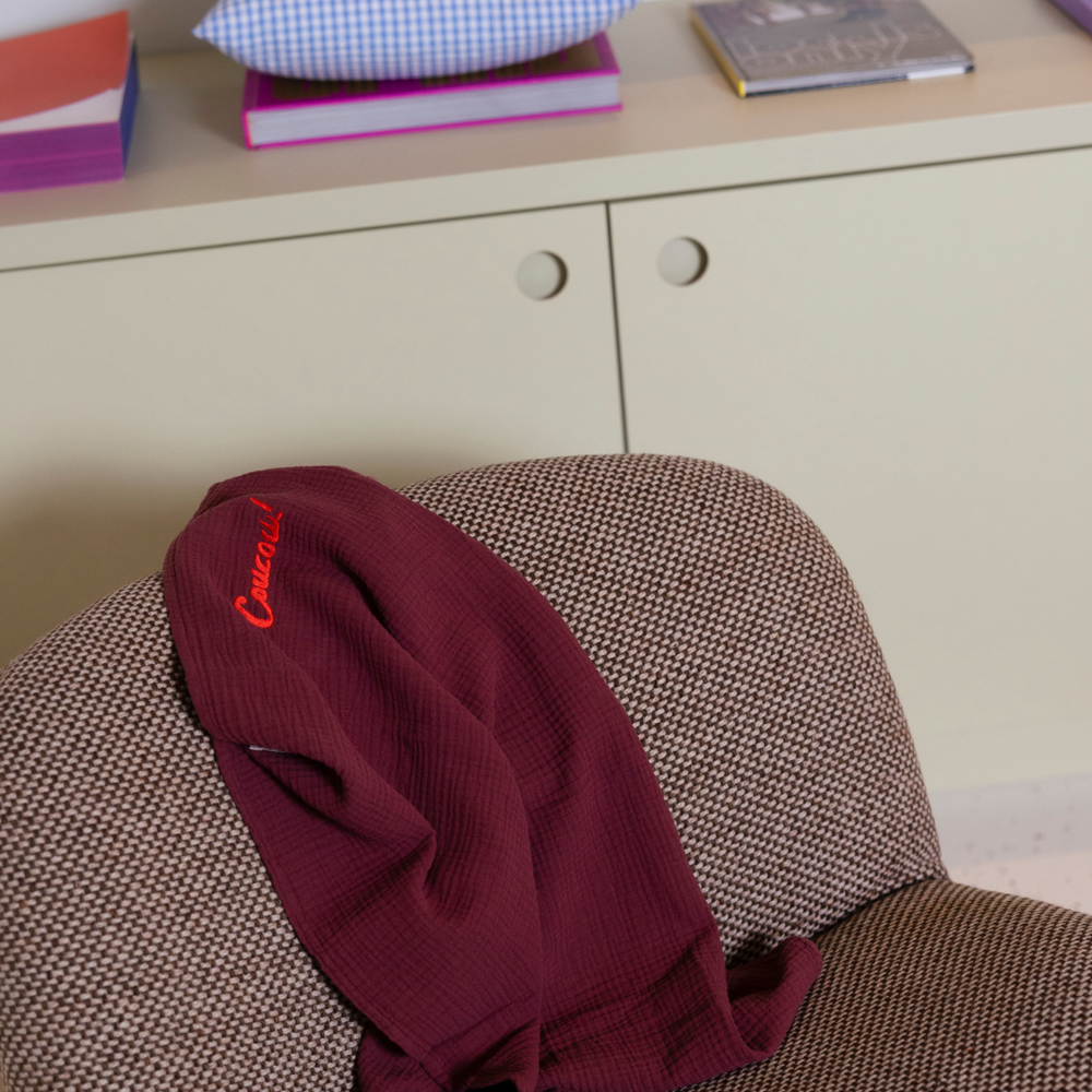 Huge towel | Burgundy boo