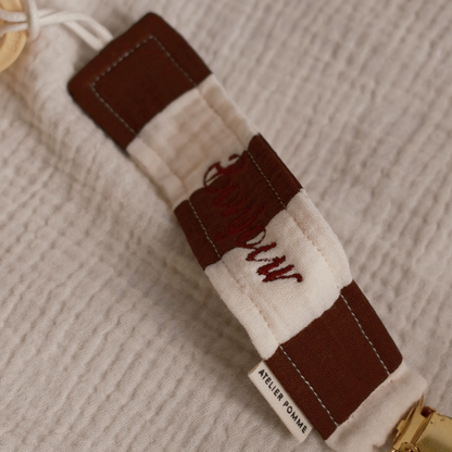 KEEP-IT-CLOSE - STICKY BIBS - THE BRETON STRIPE